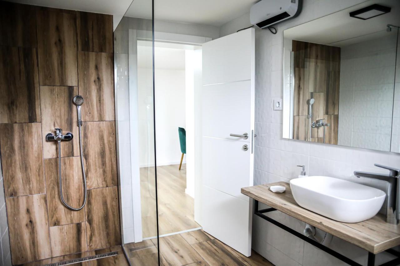 La Casa Apartments Ягодина Екстер'єр фото