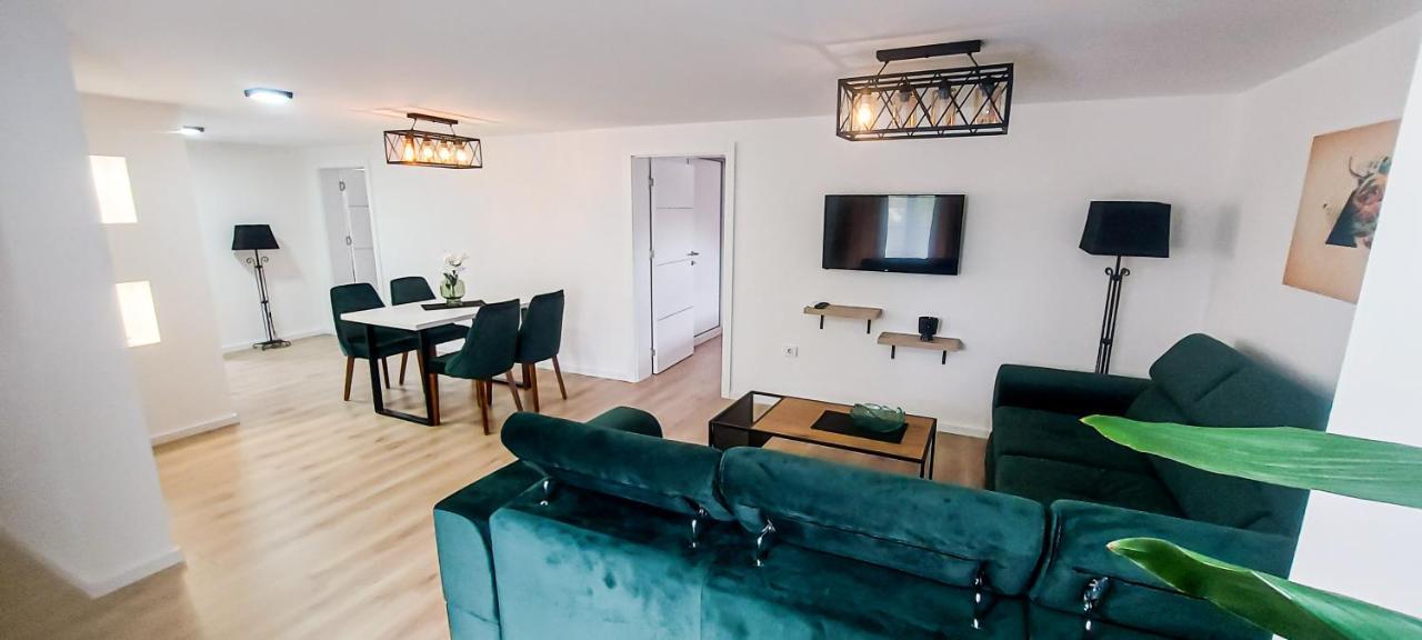 La Casa Apartments Ягодина Екстер'єр фото